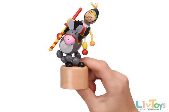 Игрушка goki нажми и тряси Рыцарь 53932G-1