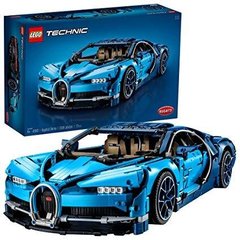 Конструктор LEGO Technic Автомобіль Bugatti Chiron 42083
