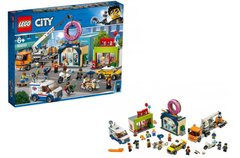 Конструктор LEGO City Відкриття магазину пончиків 60233